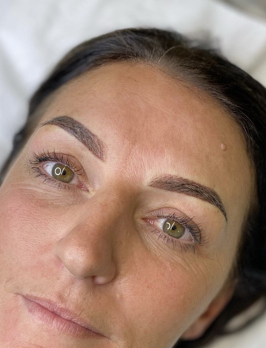 Close up of finished semi-permanent brows